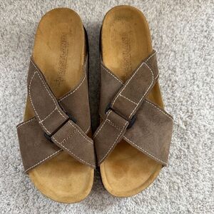 Women’s Leather Crisscross Adjustable Strap Sandals